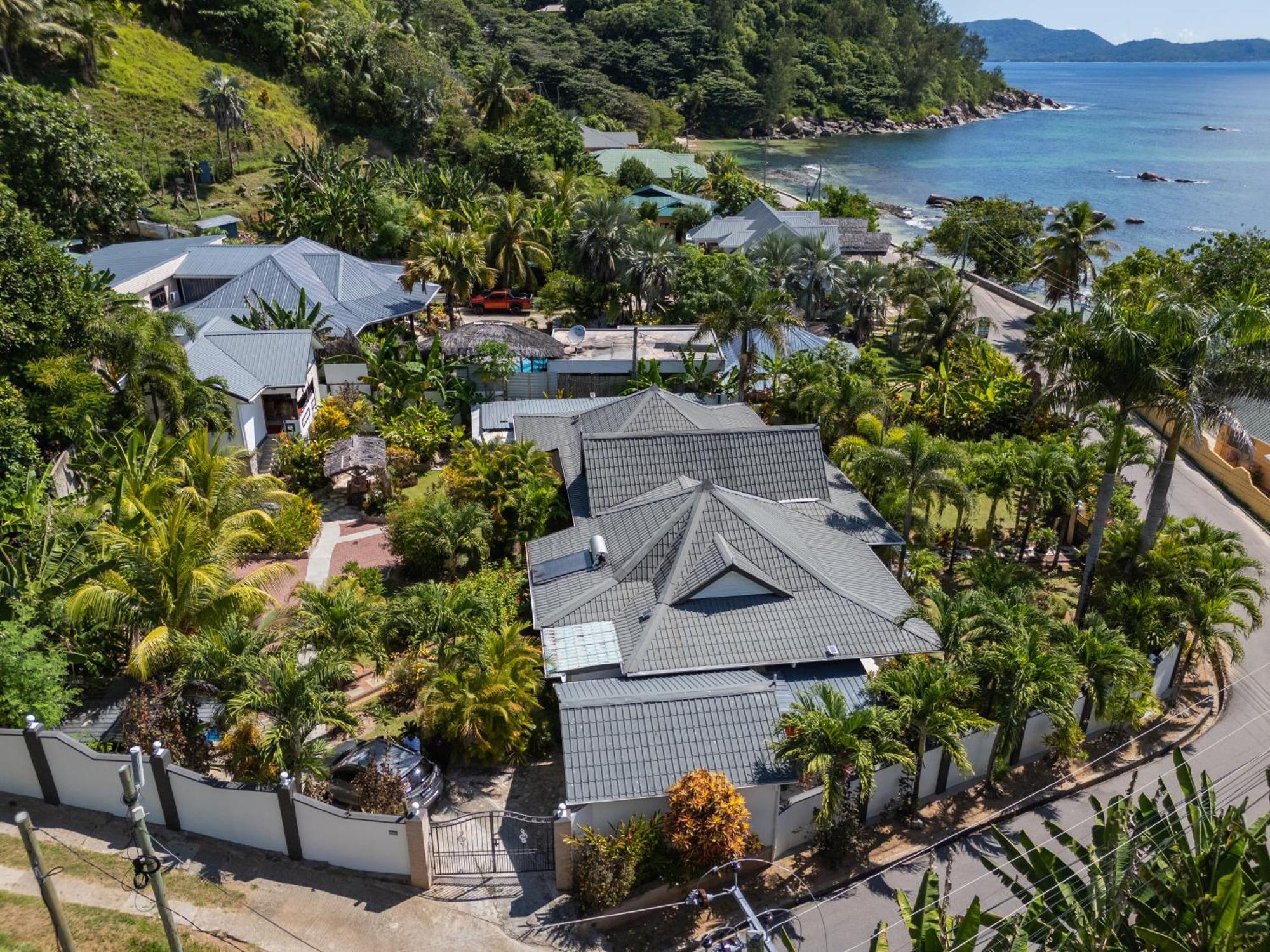 Nid'Aigle Lodge 贝圣安那 外观 照片